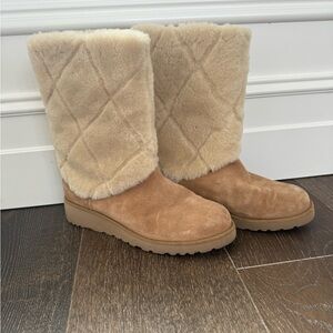 UGG Tan and Cream Fur-Lined Women's Boots, Size 7.5, EUC